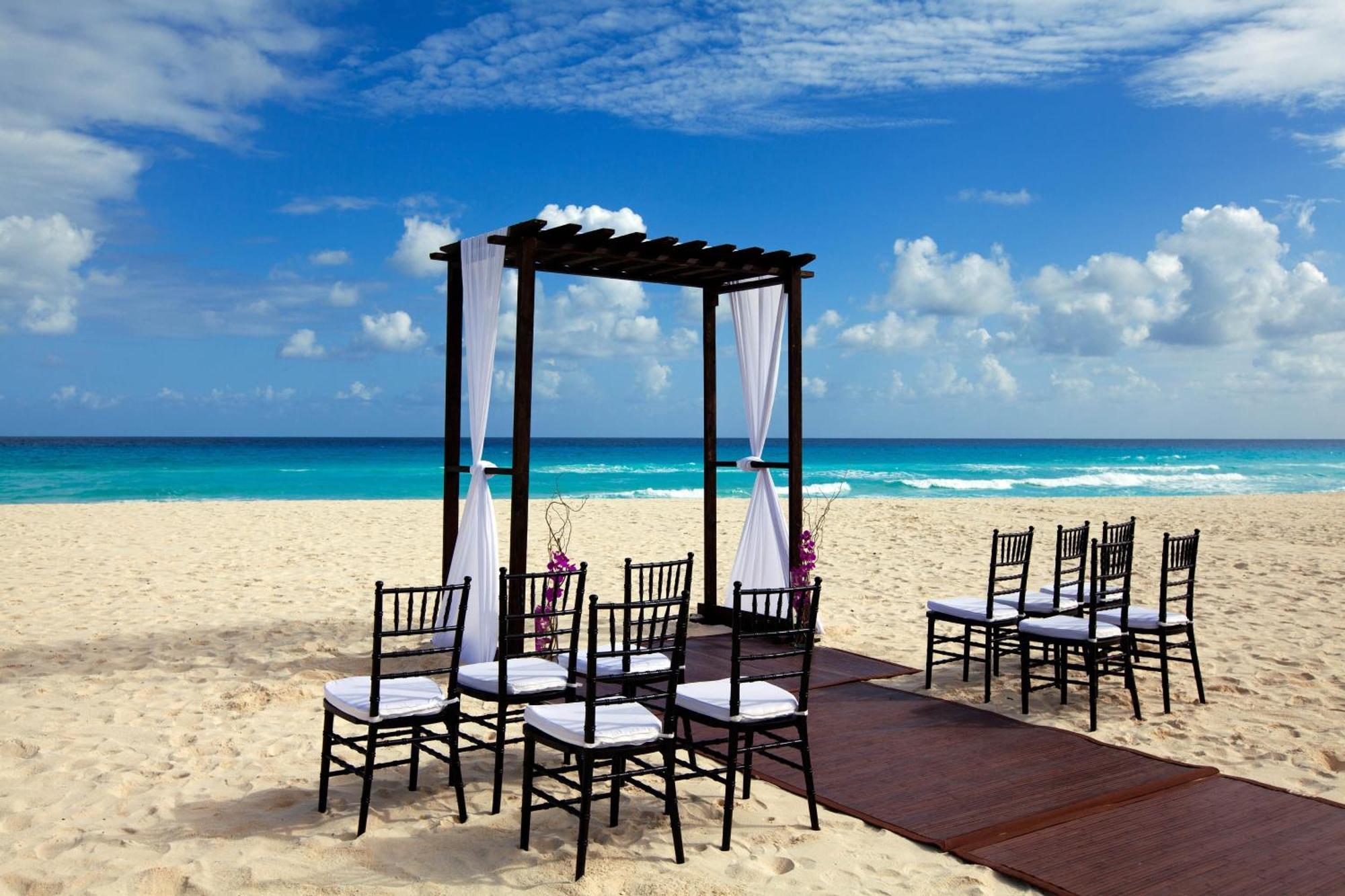 The Westin Lagunamar Ocean Resort Villas & Spa Cancun Exterior photo